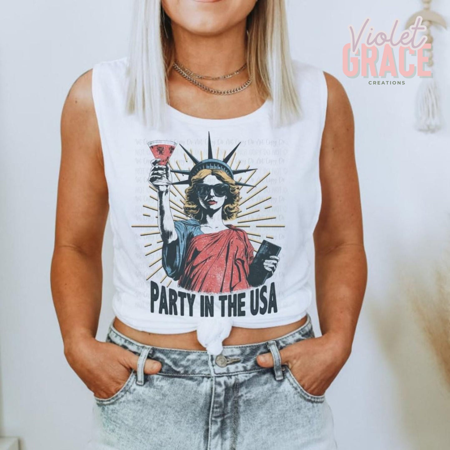 Party in the USA| Vintage Statue of Liberty| Patriotic TShirt| 4th of July Graphic Tee